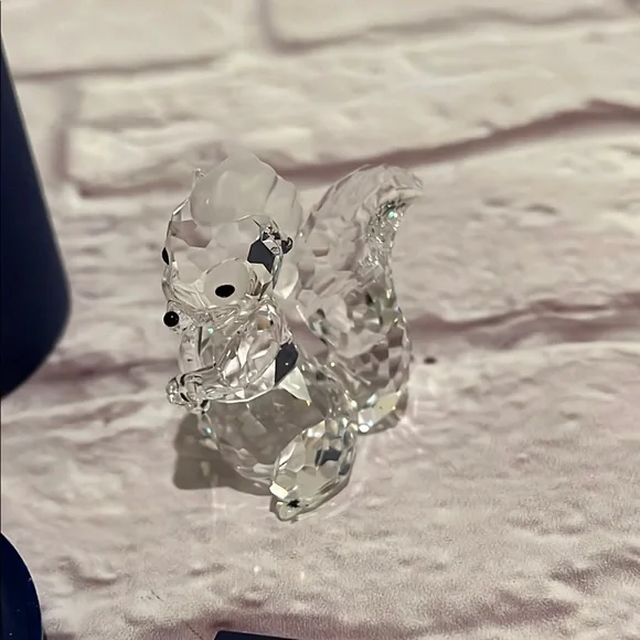 Swarovski Disney Flower figurine from Bambi